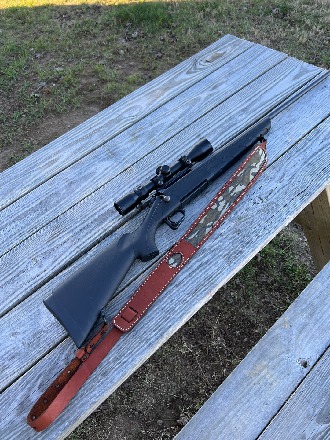 Adjustable Leather Gun Sling with Mossy Oak Bottomland Camo Inlay (Gui